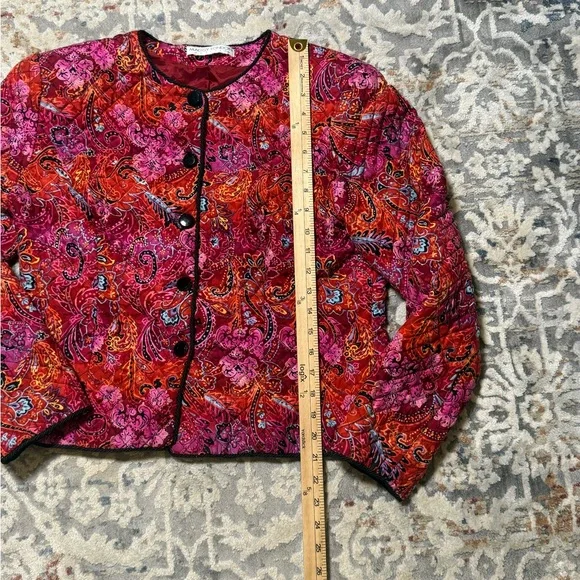 Maggy London Pink and Red Paisley Quilted Jacket with Black Trim - Picture 3 of 6